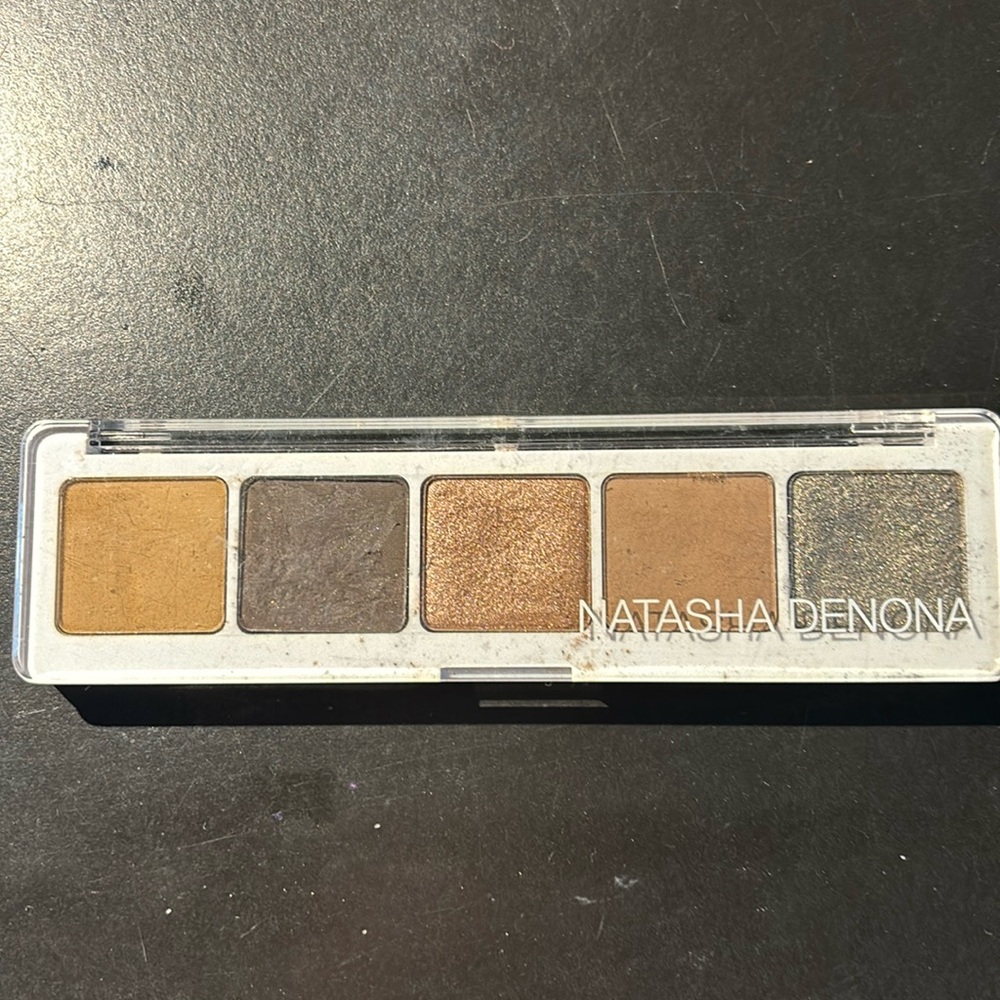 Natasha Denona mini eyeshadow palette